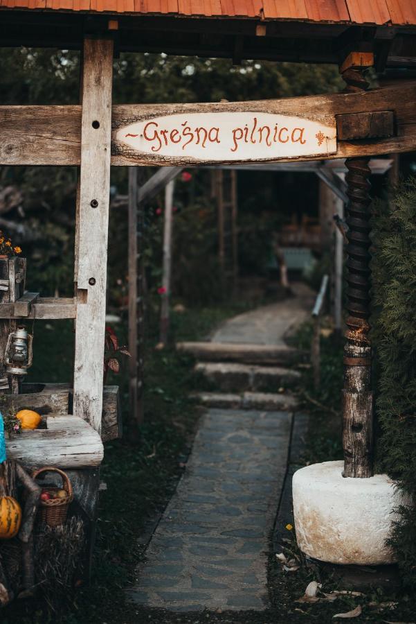 Gresna Pilnica Klenovnik Exterior photo